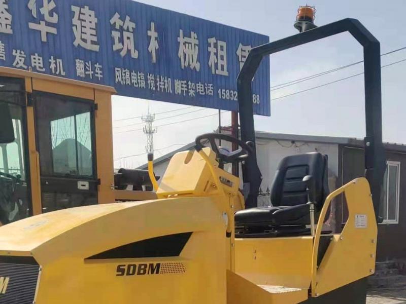 3吨小型压路机装配零配件的技术要求