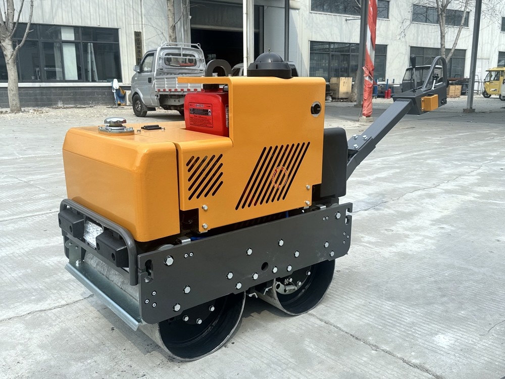 山东奔马机械(SDBM)手扶双钢轮压路机BM80