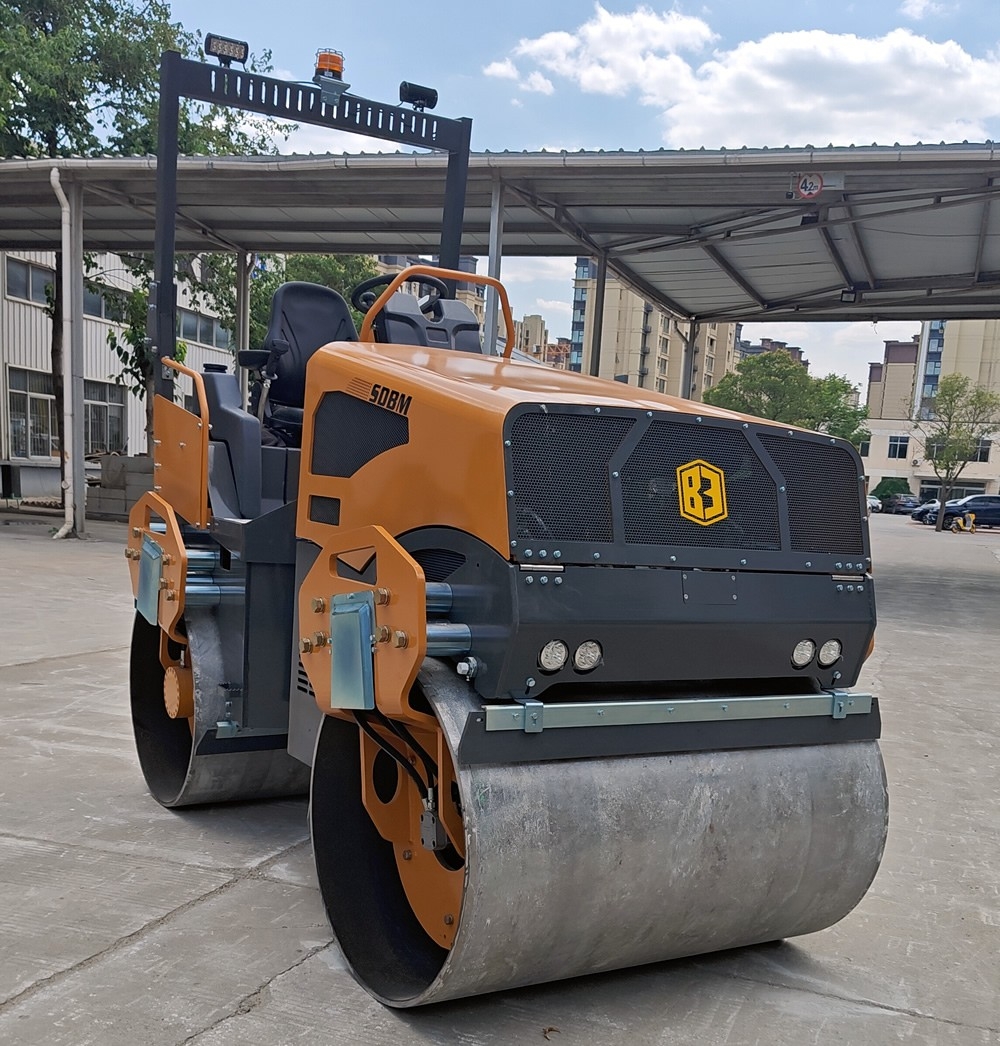 奔马5吨小型座驾压路机BM5000