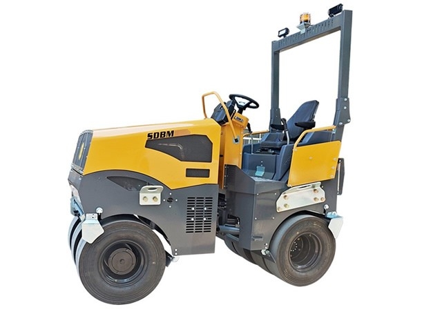 奔马5吨小型座驾双胶轮压路机BM5000DQ