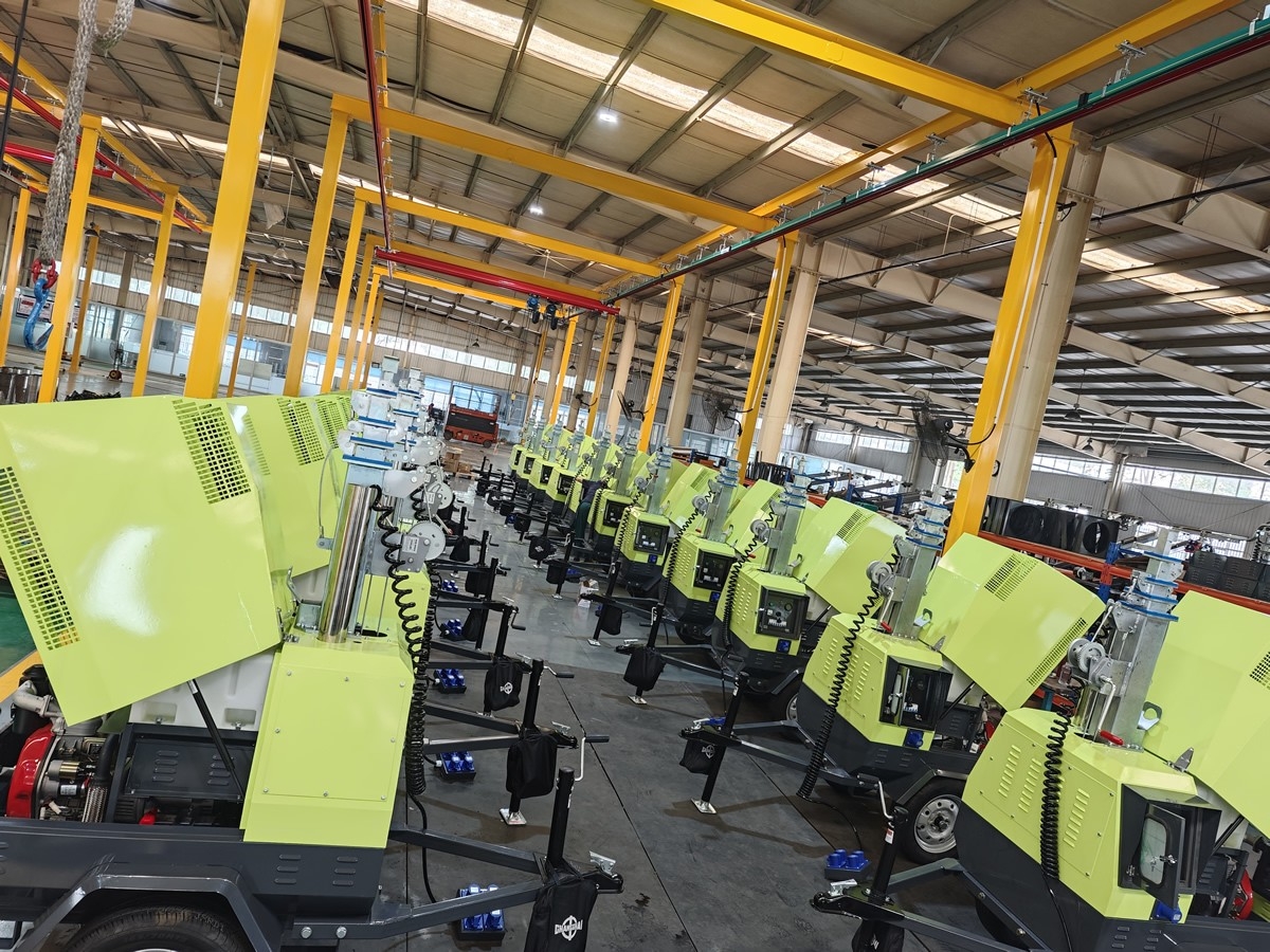 我厂移动照明车以可靠的质量赢得国外客户青睐