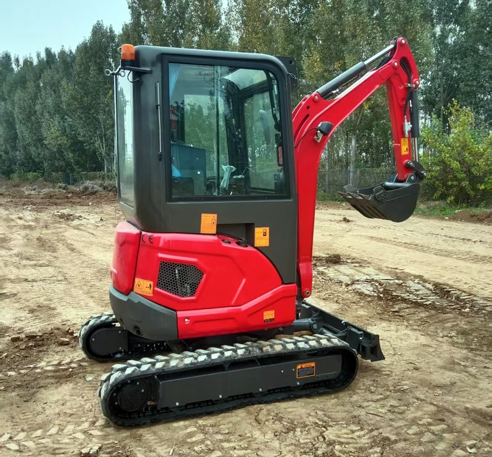 小型挖掘机BMPC25